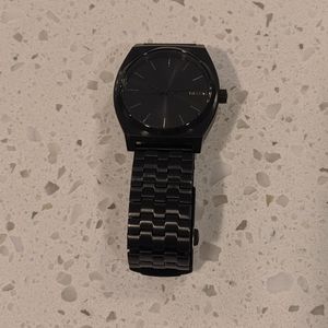 Nixon Time Teller Watch